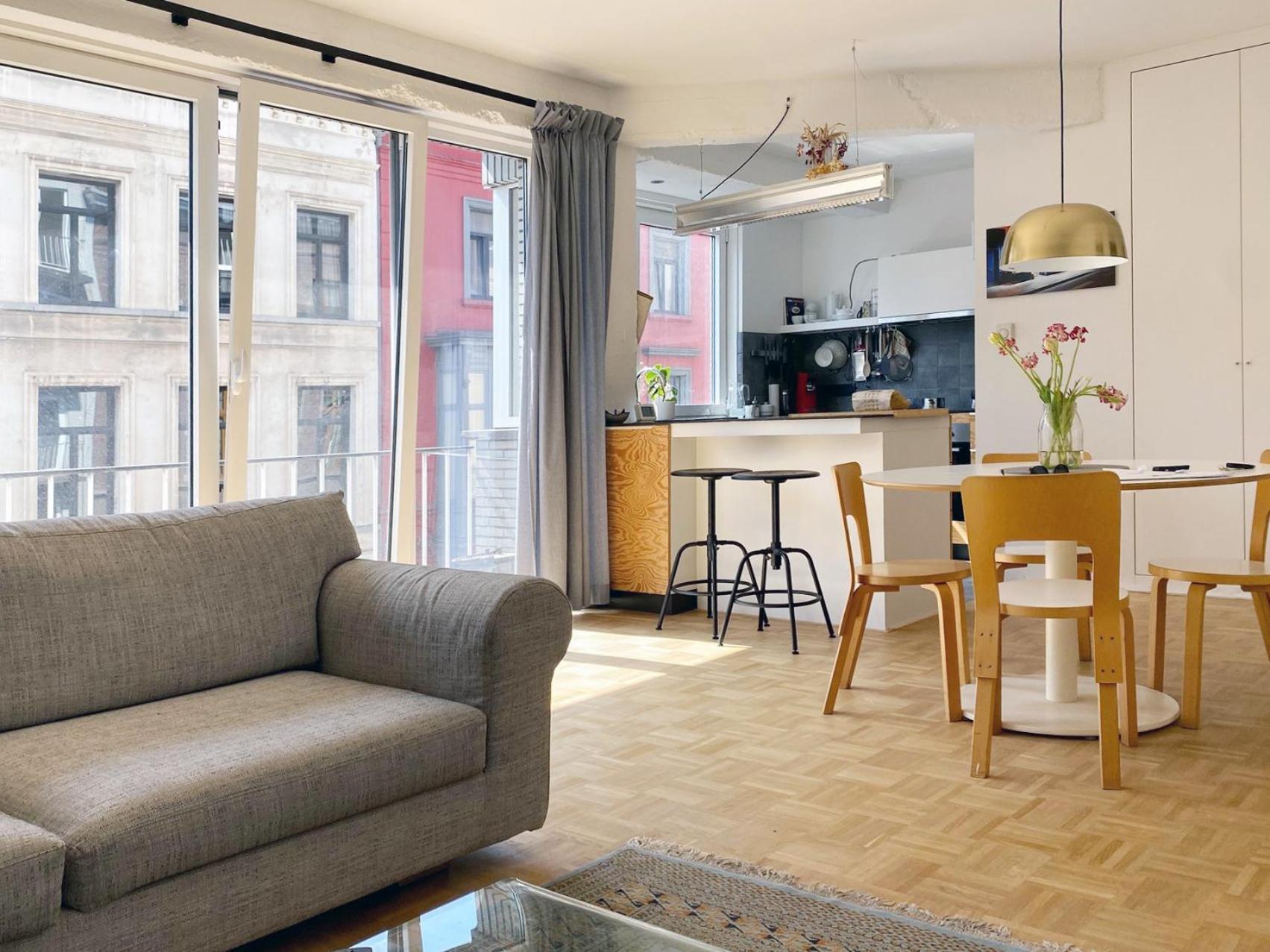 Trendy & Sunny Apartment In Gent Bagian luar foto