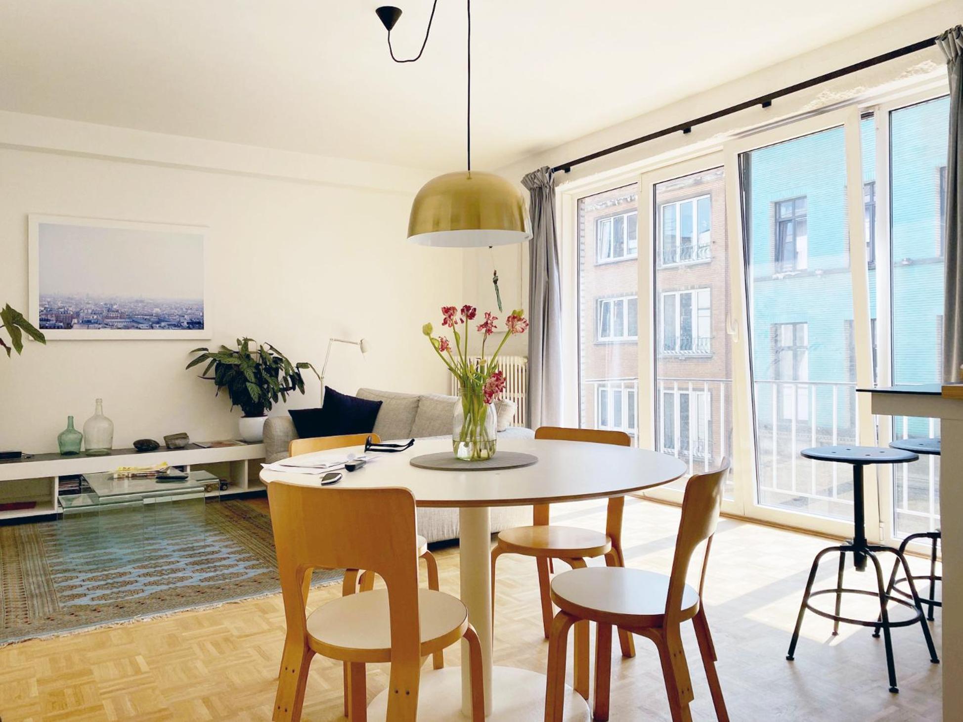 Trendy & Sunny Apartment In Gent Bagian luar foto