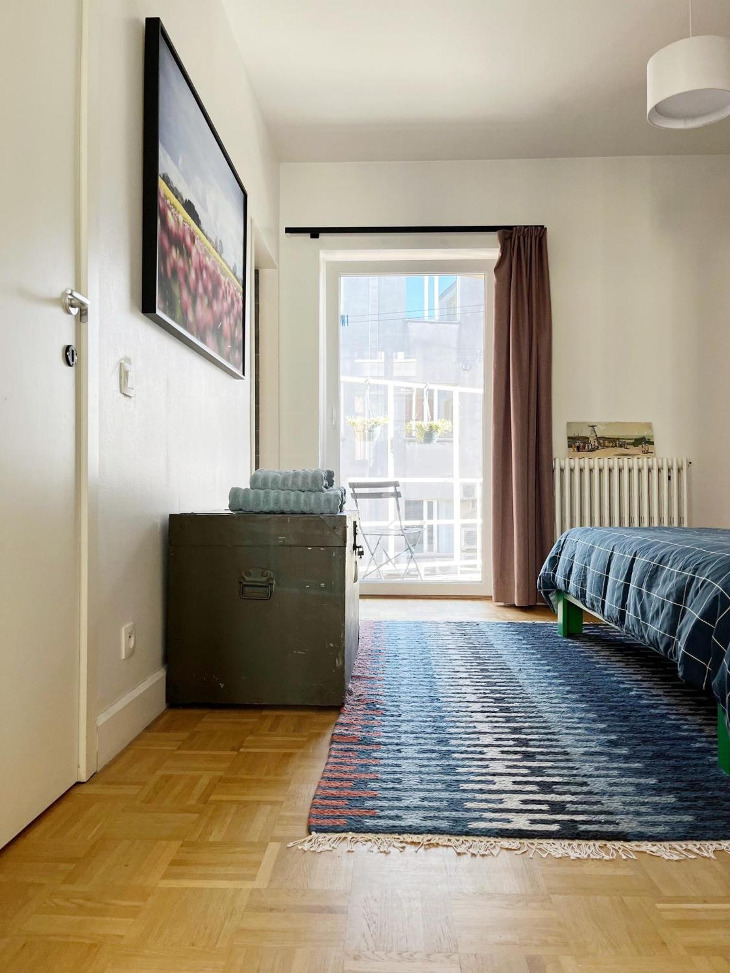 Trendy & Sunny Apartment In Gent Bagian luar foto